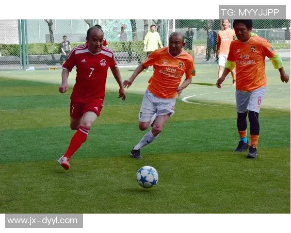 拜城足球队明星阵容全面分析与球员实力解读 拜城足球队明星阵容全面分析与球员实力解读